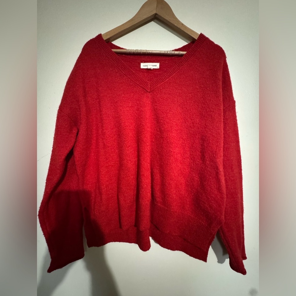 Lucky Brand Vibrant Red V-Neck Sweater size Medium